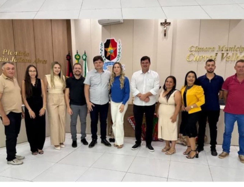 Cmara de Curral Velho realiza sesso solene em comemorao aos 62 anos de Emancipao Poltica do municpio