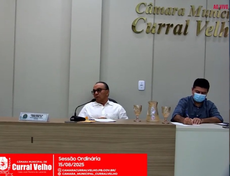 Vereadores participam de mais uma sesso ordinria da cmara de Curral Velho