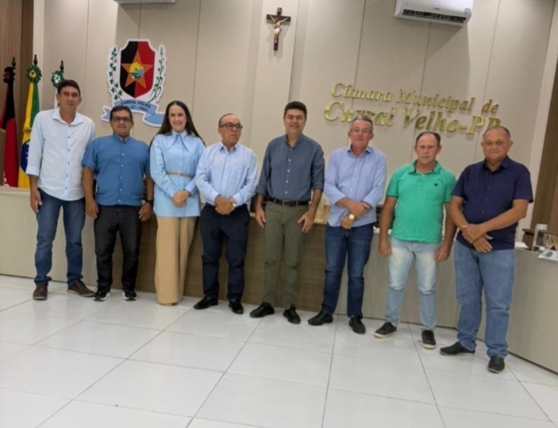 Vereadores participam de mais uma sesso ordinria da cmara de Curral Velho-PB realizada no ltimo dia 21 de Novembro