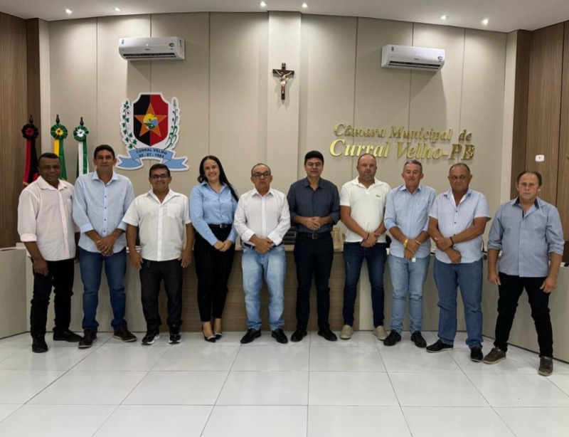 Vereadores de Curral Velho aprovam requerimento que solicita a construo de um portal na entrada da cidade