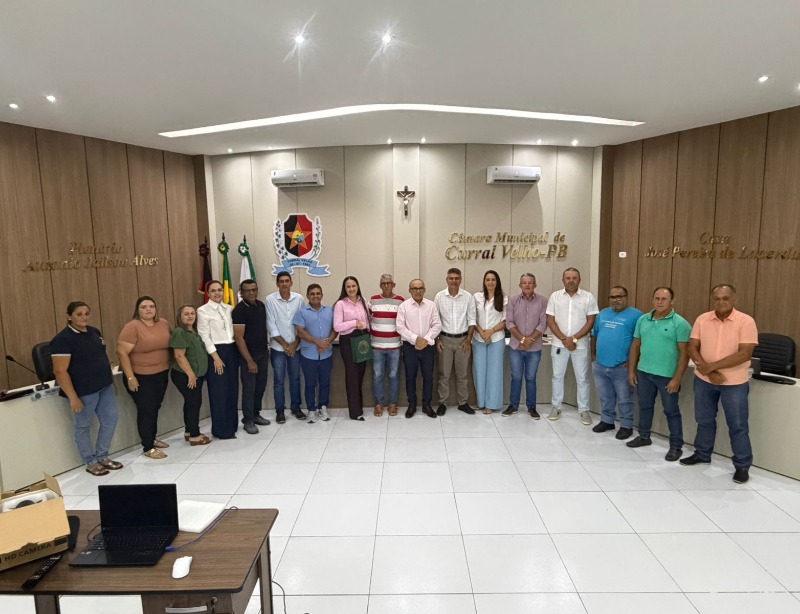 Vereadores participam de sess�o ordin�ria da c�mara de Curral Velho realizada na �ltima sexta-feira, dia 6 de Mar�o