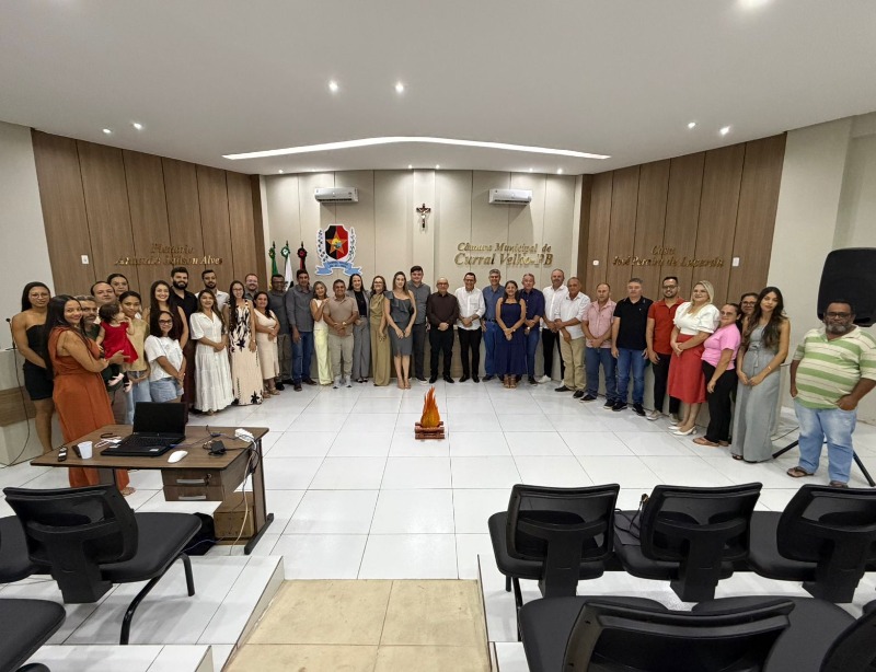 C�mara de Curral Velho realiza sess�o solene de comemora��o aos 63 anos de emancipa��o pol�tica do munic�pio