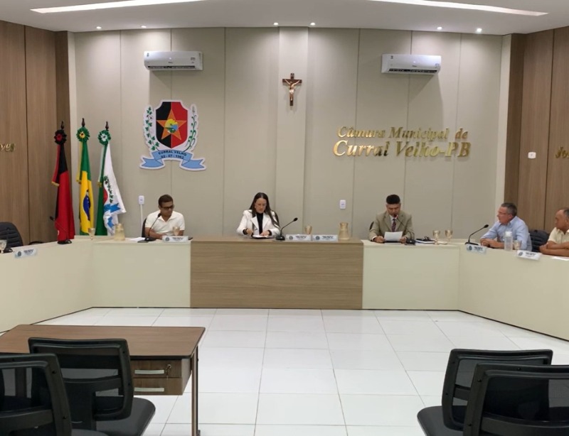 C�mara de Curral Velho realiza primeira sess�o ordin�ria de 2026 e vereadores aprovam tr�s projetos de lei